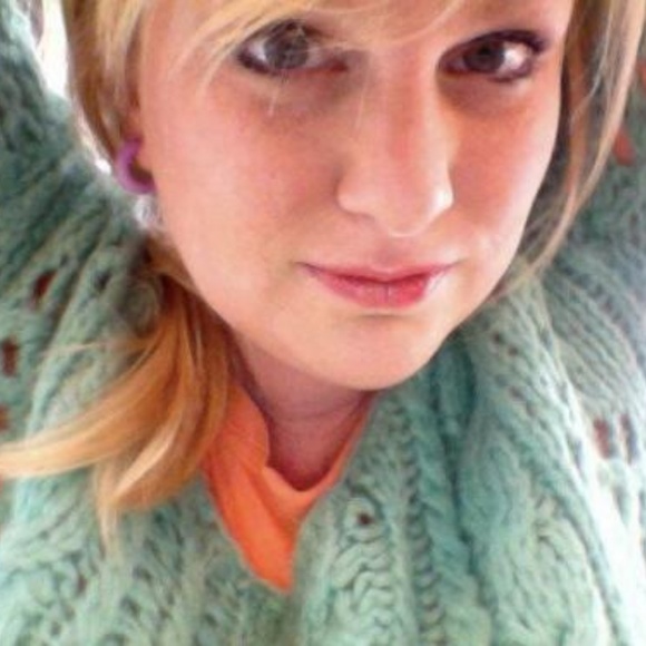 Tiny Lucite Secretary Hoop Dark Grey Earrings - Picture 5 of 5